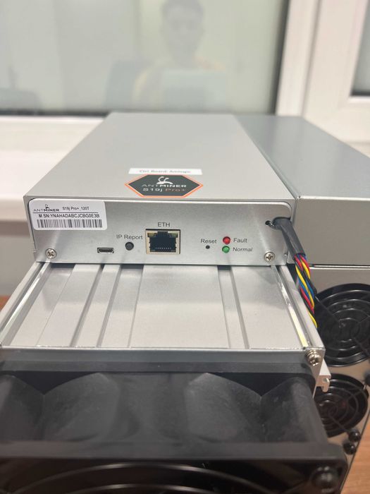 Кількість! Б/в Майнери Asic Bitmain Antminer S19j Pro+ 120 Th 3450 Вт