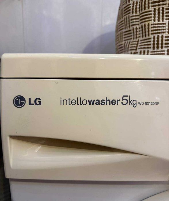 Пральна машина LG intellowasher 5kg WD-80130NP