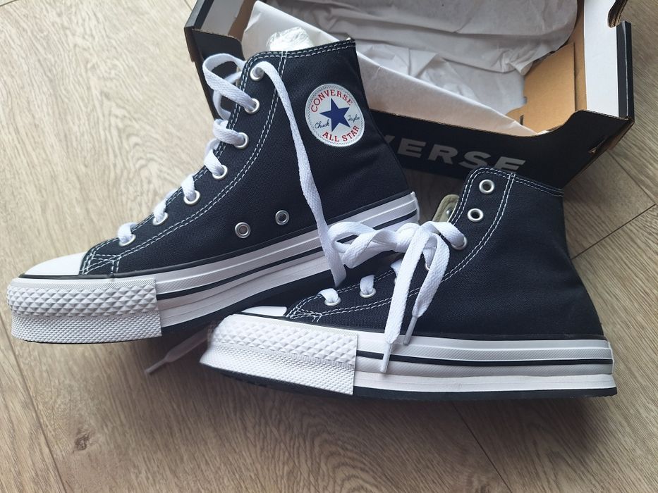 Wysokie trampki Converse nowe 36