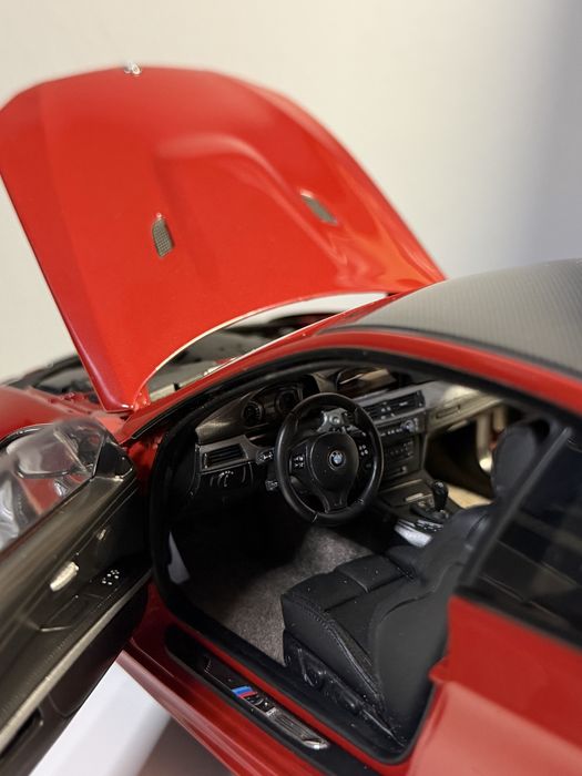 1:18 bmw m3 e92 kyosho