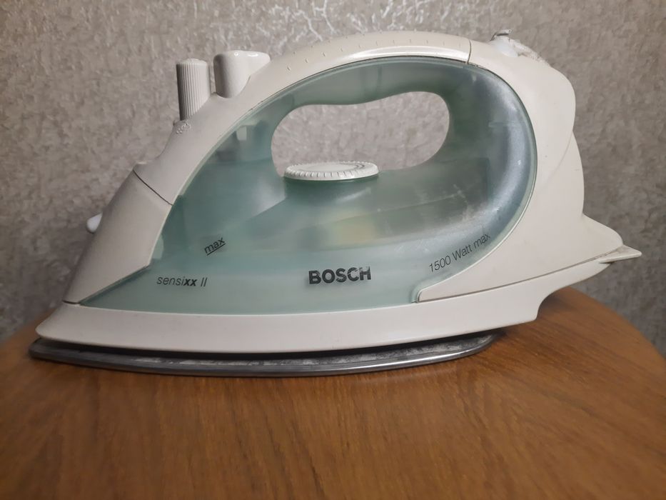 Праска / Утюг  Bosch sensixx ll