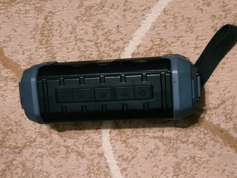Колонка блютуз New Rixing NR-1000