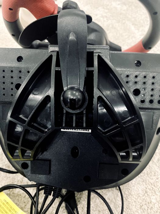 Thrustmaster T150 Ferrari Racing Wheel with Force Feedback – PS3 / PS4 / PS5 / PC64553311281281124