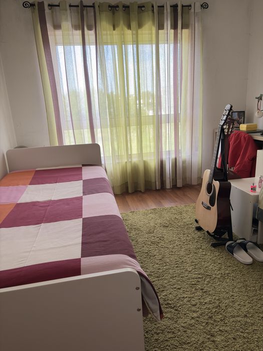 Quarto duplo menino/a (negociavel)