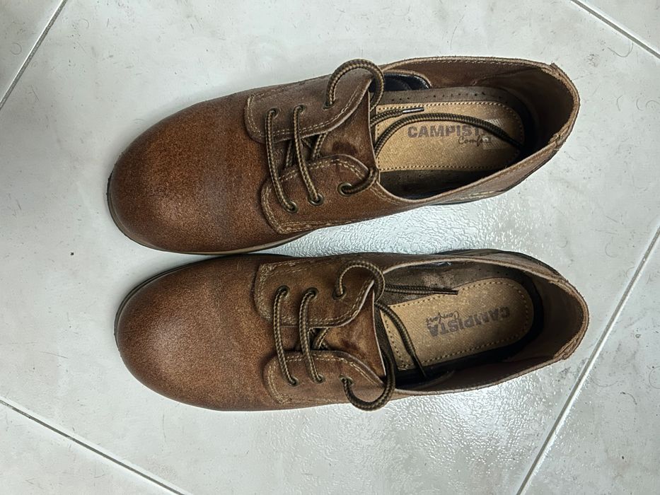 Sapatos em pele usado 3 vezes