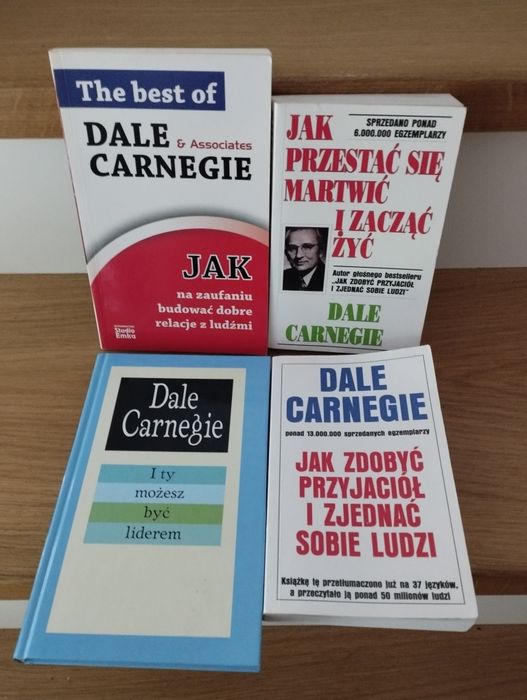 Zbuduj swój dobrobyt! Dale Carnegie Jak przestać się martwić Jak zdobyć przyjaciół i zjednać sobie ludzi