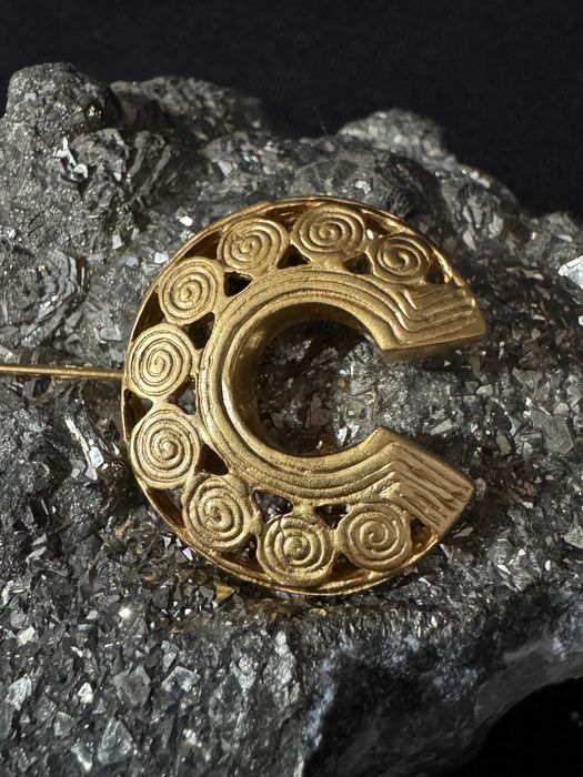 Alfinete de joalharia - 24 K - Ouro amarelo