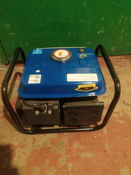 Продам бензо гениратор