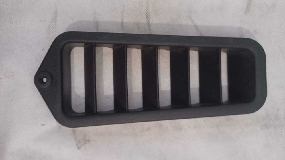 Peugeot 106 material Original Impecável