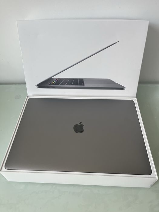 macbook pro 2018 16 - купити ноутбуки - Ціна на OLX.ua