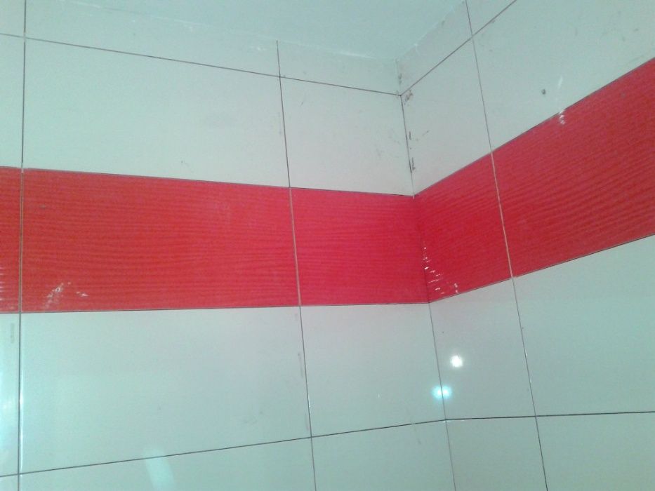 Поклейка обоев шпалер Шпаклевка стен Маляр Плиточник Ремонт квартир ...