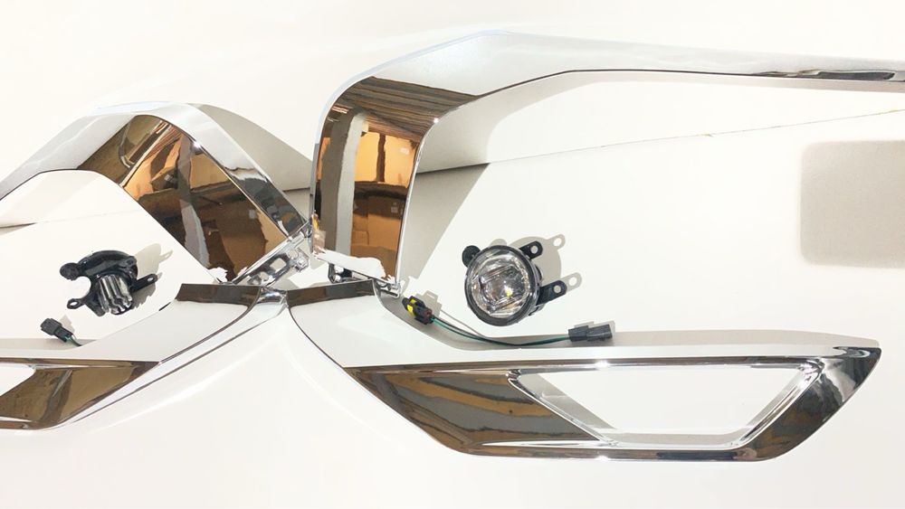 Решітка Mitsubishi Outlander 4 2022 2023 2025 (верх/низ) Решітка верхня Аутлендер 4 нижня