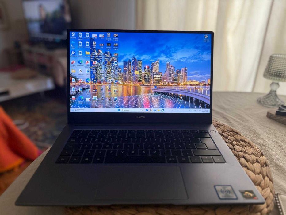 Computador Huawei MateBook D14