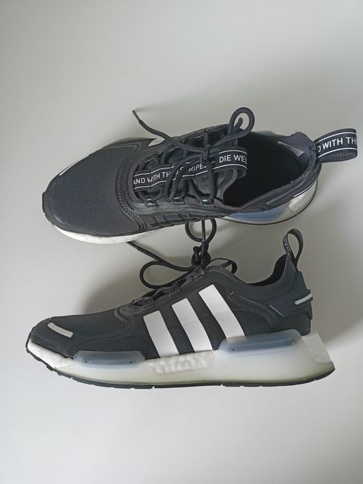 Buty sportowe Adidas NMD_V3 41 1/3