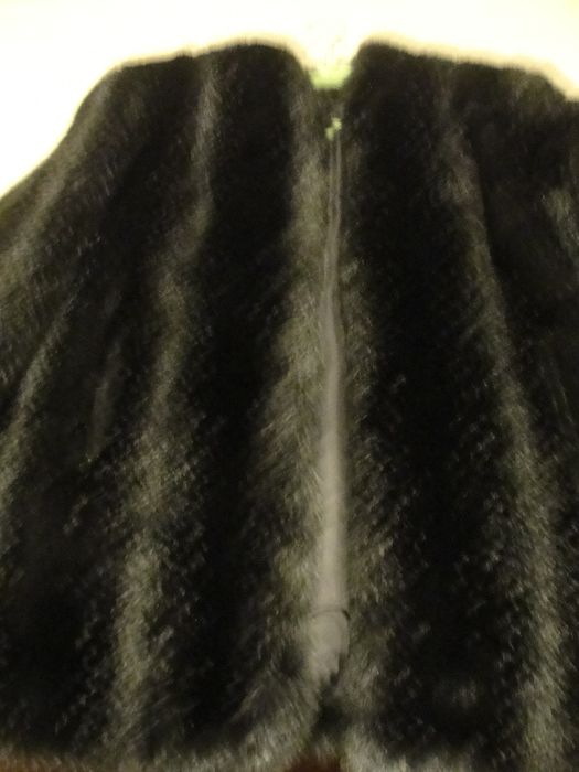 Casaco Preto de Pêlo