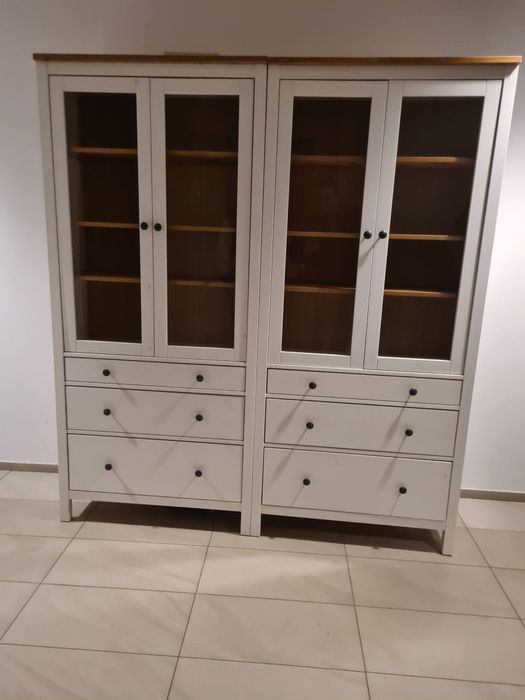 Dwie witryny Hemnes biała bejca dostawa z wniesieniem