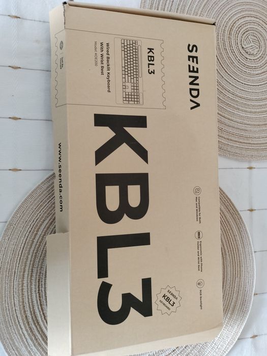 Teclado Seenda KBL3 com Iluminação LED e Apoio de Pulso – KOE200