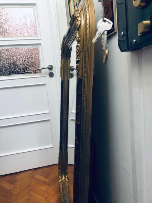 Espelho vintageem talha dourada