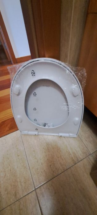 Tampa sanita soft close