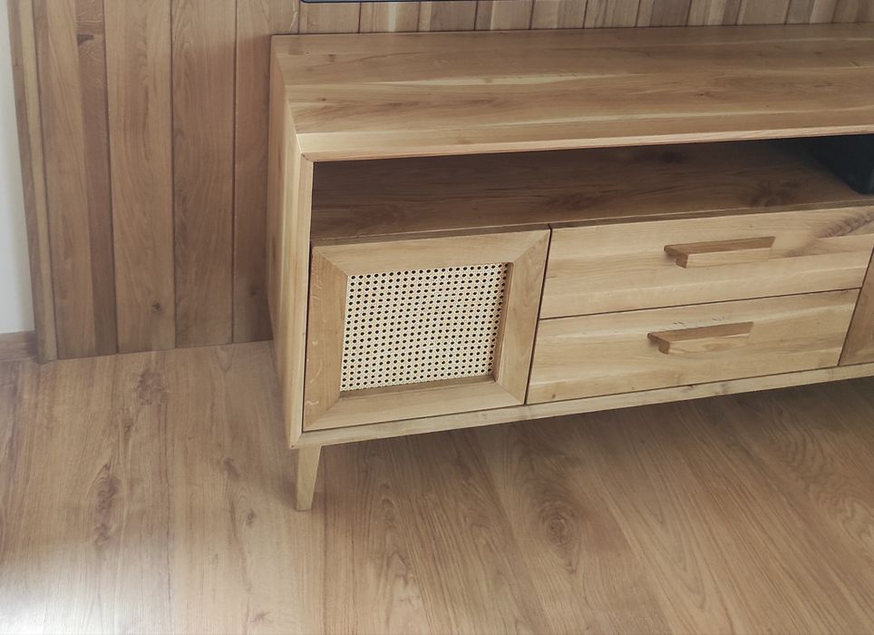 Komoda lita dębowa z ratanem