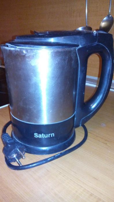 электрический чайник SATURN на разборку запчасти