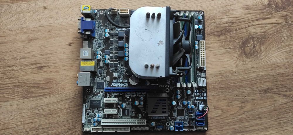 ASRock H67M + Intel i5 2500K 3,3 + 12GB DDR3 1333