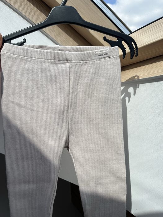 Zara legginsy 110 bezowe