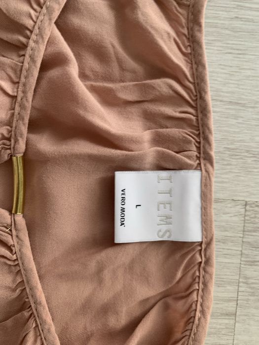 Łososiowa bluzka damska Vero Moda