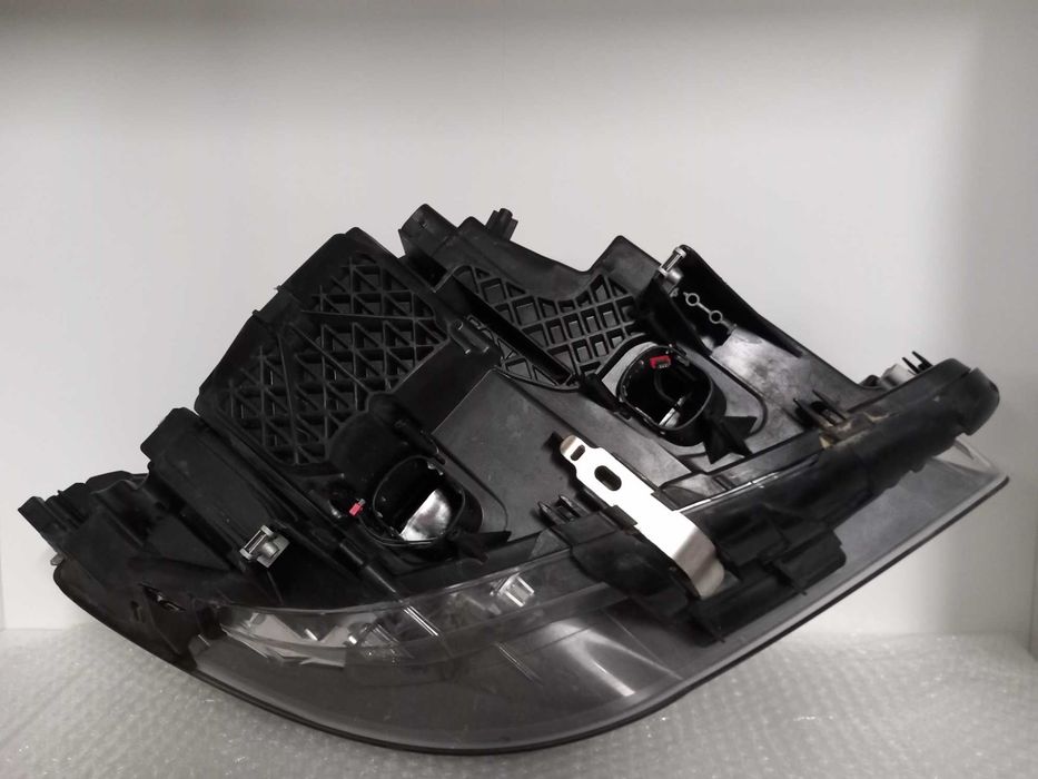 Farol BMW Serie 5 F10/F11  BI-XÉNON direito/esquerdo