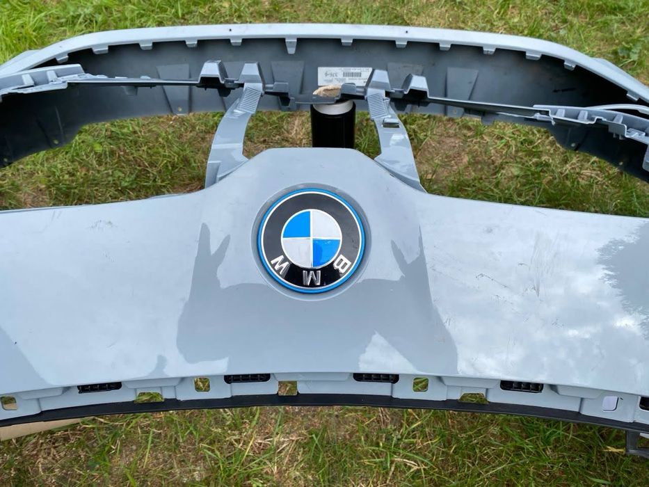 BMW i7 7 G70 бампер передній M-sport 6pdc без нюансів можна колір C4P