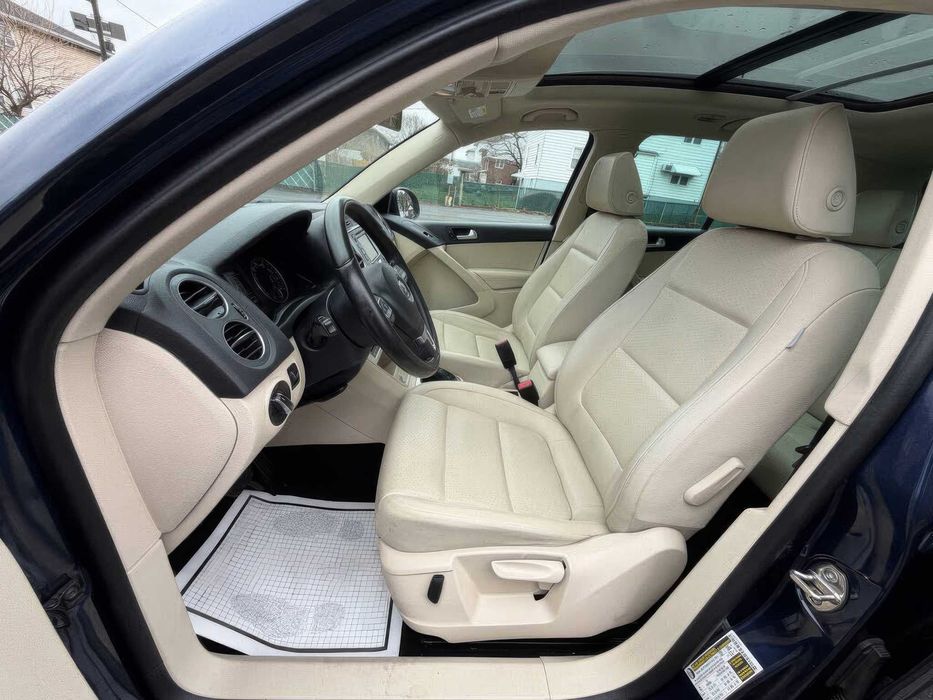 Volkswagen Tiguan 2.0 TSI      2015