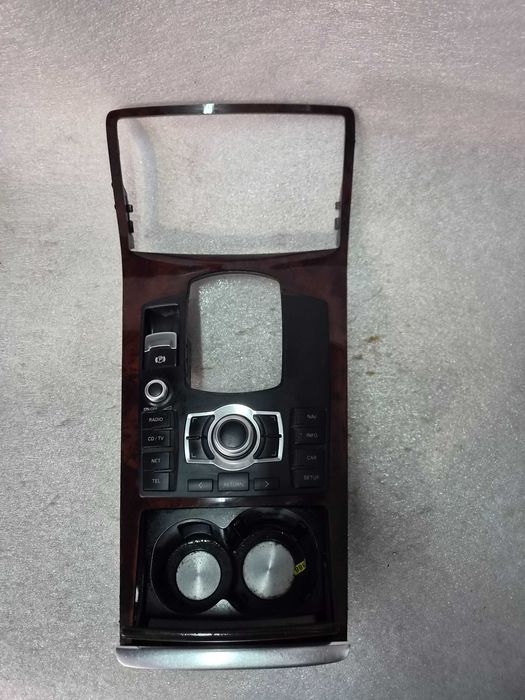 Panel konsola MMI Audi A8 D3 -609