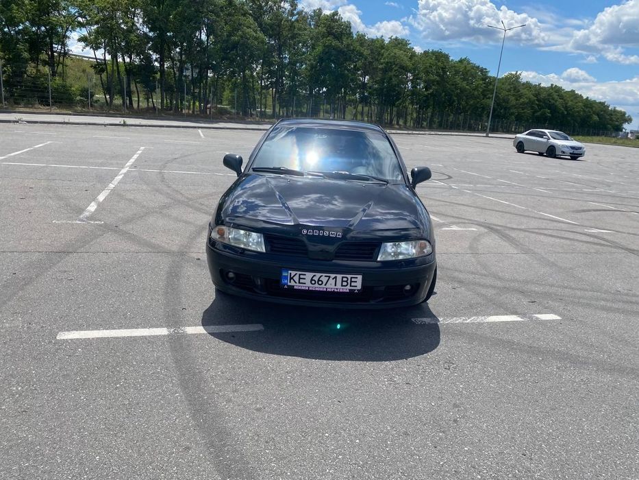 Mitsubishi Carisma