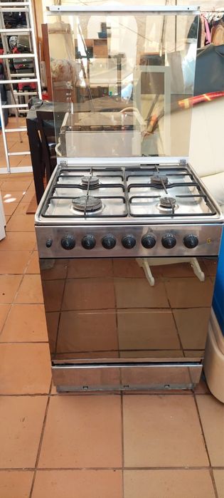 Fogao 4 bicos com forno