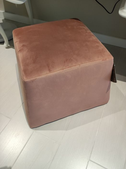 Pouff rosa como nova
