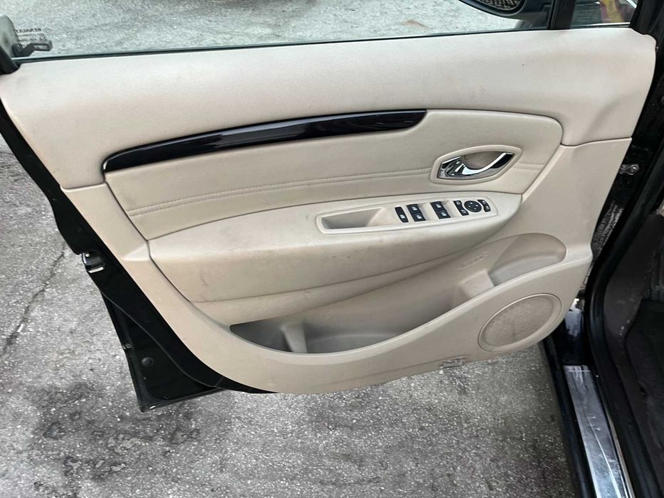 Boczek drzwi Renault Grand Scenic 3 lift przód tył prawy lewy