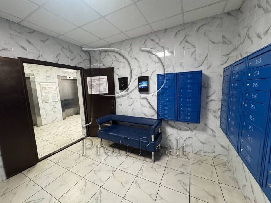 Продаж видової 2кімн.кварт. Соборності30 Київська Венеція Русанівка