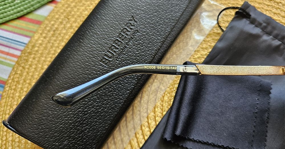 Okulary Burberry oprawki zerówki model unisex piękny model złoto