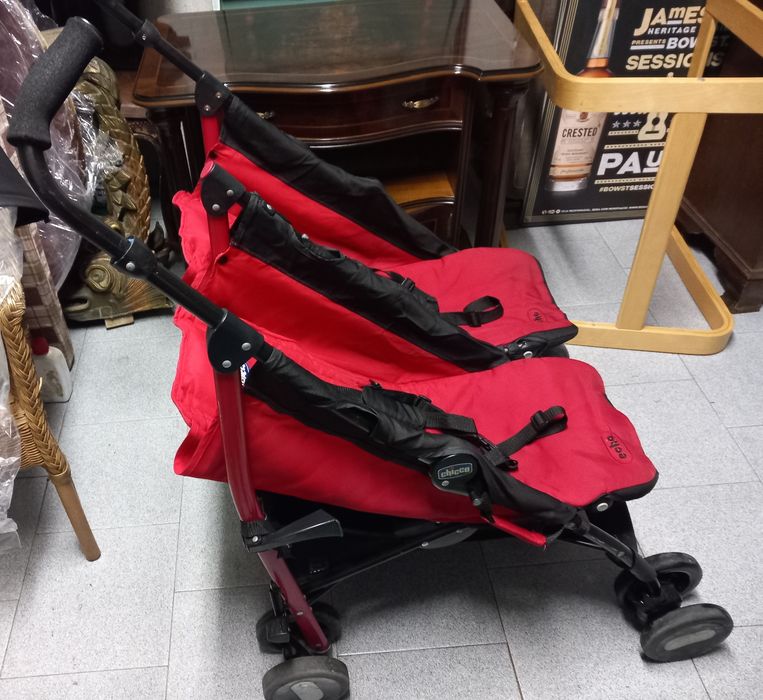 Carrinho Duplo para gémeos