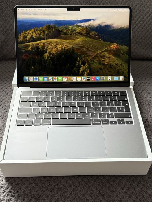 Laptop Apple MacBook Air 2024 13,3"/ M3 /8GB/256GB/macOS (MRXN3ZEA) A3113 nowy + mysz