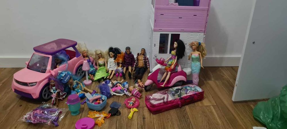 Barbie, domek, samochod duży zestaw