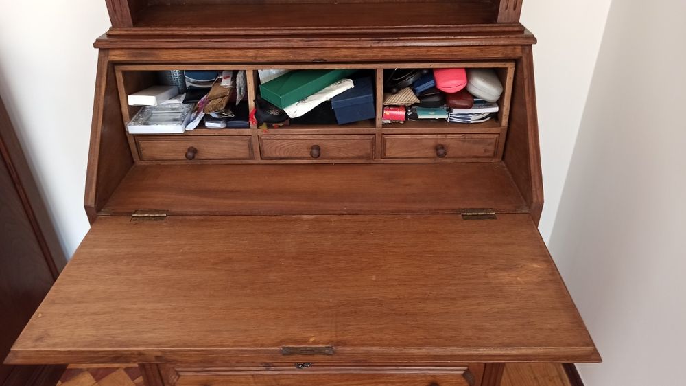 Móvel escrevaninha estante