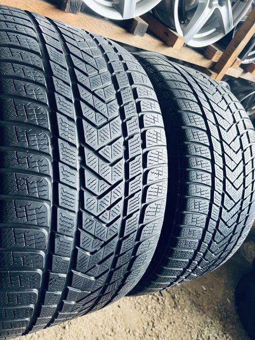 Шини Резина Зимові  23Рік 315 30 21 Pirelli Sottozero 3 2шт