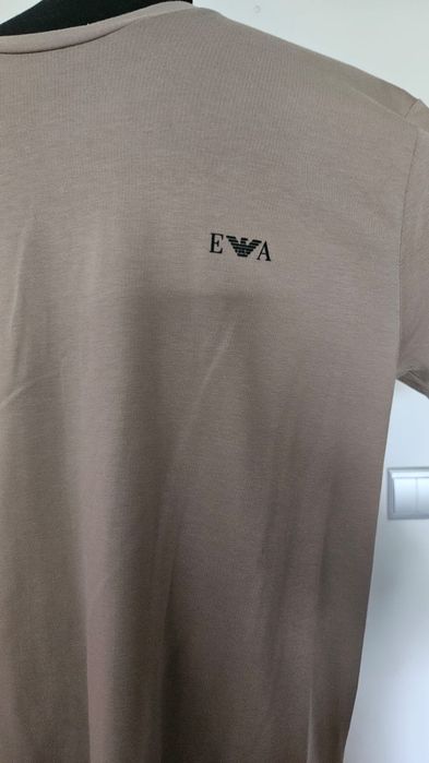 T-shirt bialy piekny ea XL