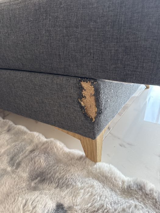 Sofa usado tecido cinzento
