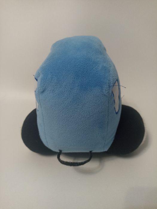 Мягкая игрушка синий трактор.