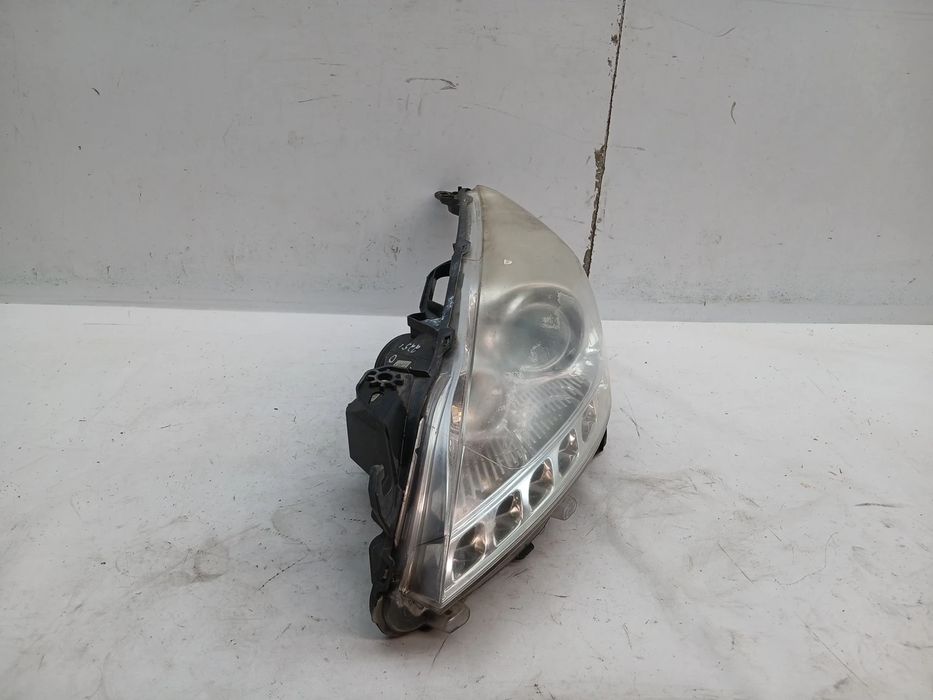 Ótica / farol esquerda PEUGEOT 3008 I (0U_)