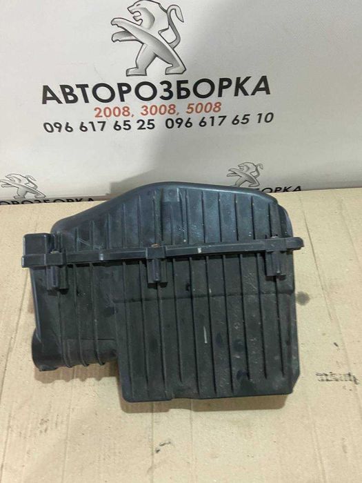 Корпус повітряного фільтру пежо 2008 1.2