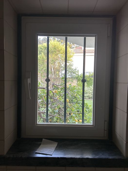 Caixilharia de Aluminio marca SAPA