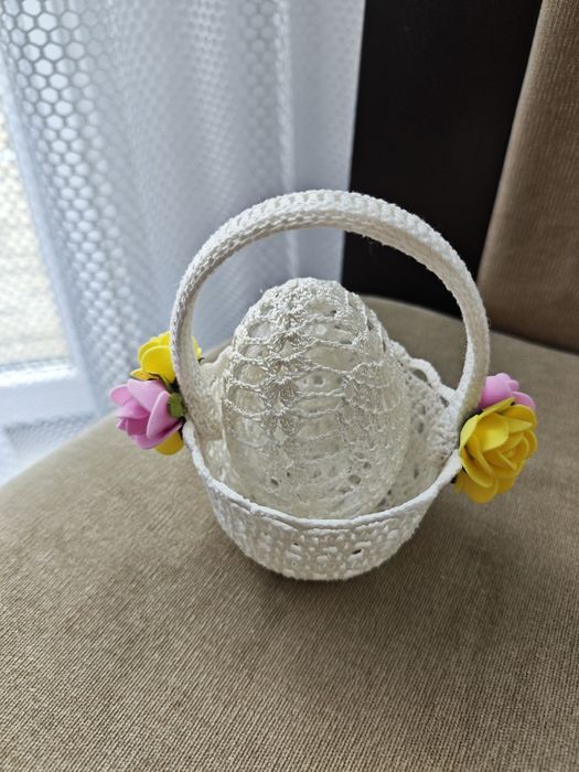 Koszyczek szydełkowy